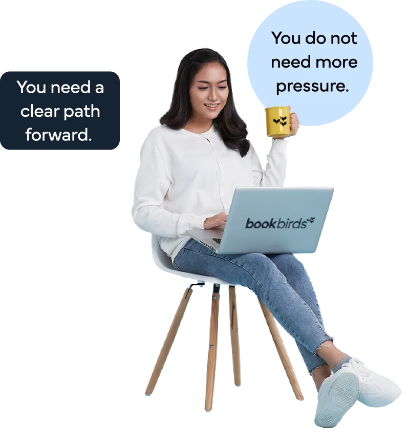 girls having tea with laptop